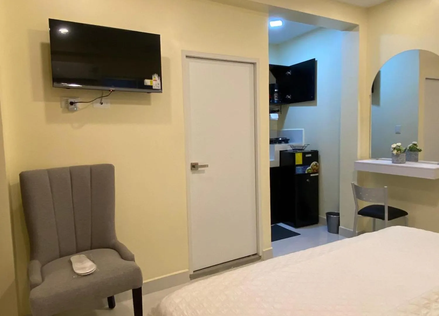 Microsuite 1 Hermosa Y Privada Guayaquil